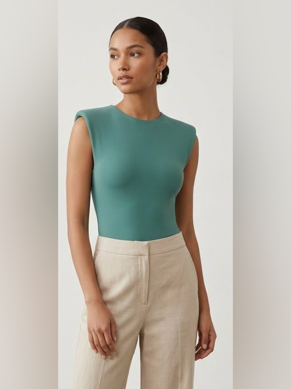 Babaton Aritzia Cintour Shoulder Pad Bodysuit Green Size Medium